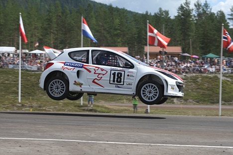 Morten Jespersen er flyvende.
(Foto: rallycross-info.dk)